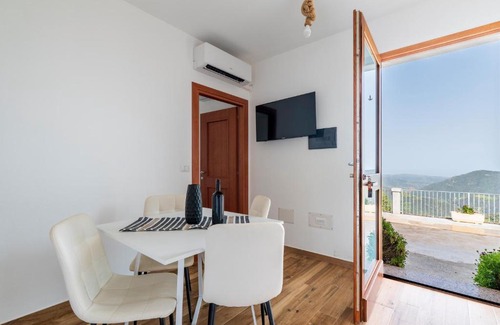 Jerzu House | Casa Jerzu S'essia de su santu