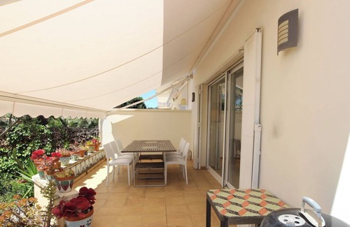 Sitges Ski Chalet | Casa Josefina Delightful Town House in Sitges