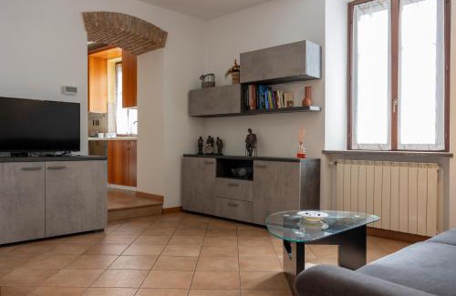 Clusone Apartment | Casa La Corte in centro, self check in