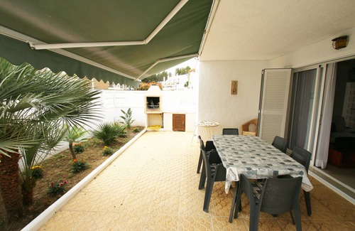 Miami Platja Ski Chalet | Casa Lara by Parc Mont-roig