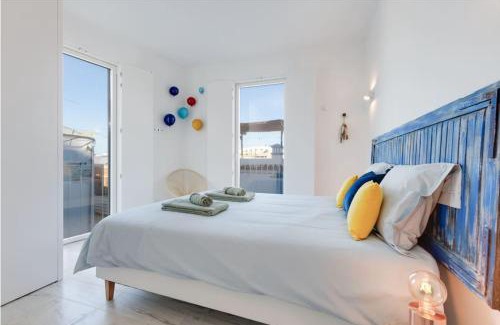 Ferragudo Villa | CASA LIMA - State of the art villa with views and pool in Ferragudo