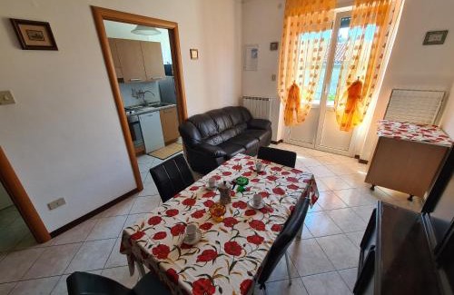 San Giovanni-Chiadino-Rozzol Apartment | Casa Lisa