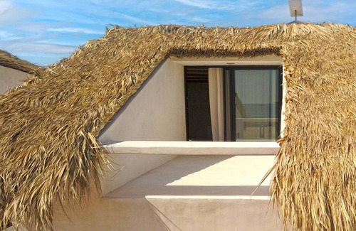 El Azufre House | Casa M - a house by the sea