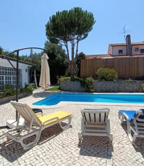 Santa Maria dos Olivais House | Casa Machuca - espaço exclusivo com piscina