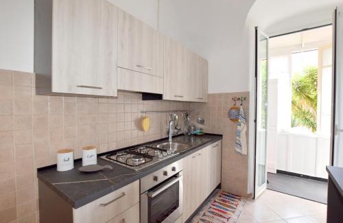 Imperia Apartment | Casa Mare Pici - Garage - Spiagge a 200mt