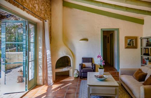 Canyelles House | Casa Marqués at Masia Nur Sitges, Adults only