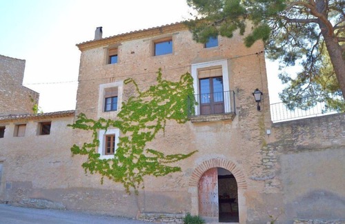 Nulles House | Casa Mas del Pi - Charming Catalan holiday home near the Costa Daurada-coast