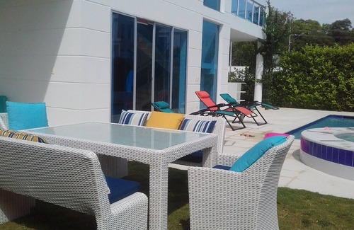 Tocaima House | Casa moderna en Girardot