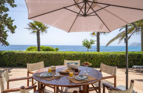 Cala Ratjada Ski Chalet | Casa Morant on the promenade MHM