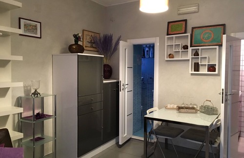 Materdei Apartment | Casa Nocelle Suite, Boutique and Luxury tiny apartment in the heart of Naples
