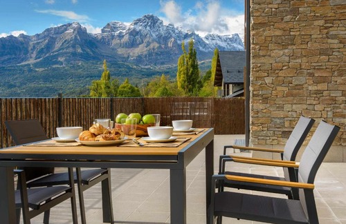 Panticosa Apartment | Casa O Berde terraza con vistas a Aramón Panticos