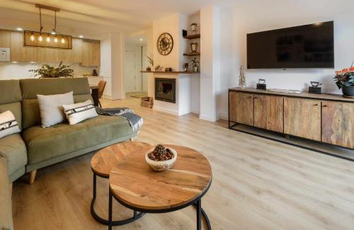 Panticosa Apartment | Casa O Berde terraza con vistas a Aramón Panticos