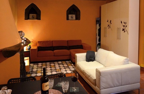Calcata Historic Town Apartment | Casa Odette - Little house inside the village of Calcata