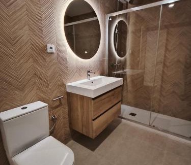 Distrito Centro House | Casa Ollerias by ChicStays