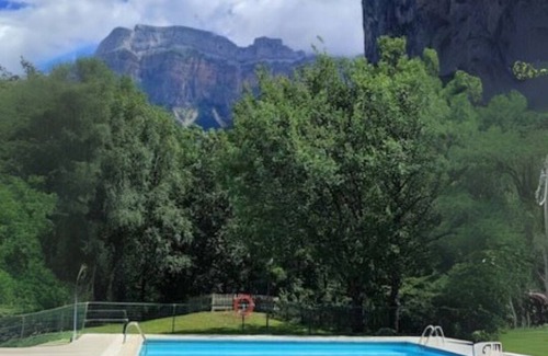 Torla House | Casa Ordesa | Natural Paradise In Torla-Ordesa | Swimming Pools | BBQ | Gardens