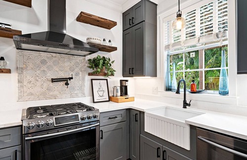 Palm Beach - West Palm Beach House | Casa Palmeras - Pool, Mins to DT + Beach