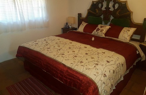Tepoztlan House | Casa para hasta 11 personas con amplio jardin en Tepoztlan