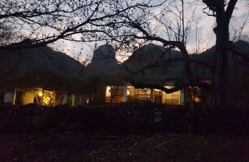 Tepoztlan House | Casa para hasta 11 personas con amplio jardin en Tepoztlan