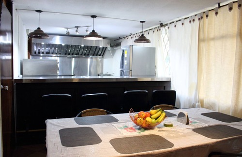 Santa Fe House | CASA PARA HOSPEDAJE Y EVENTOS CENTRO DE BOGOTÁ