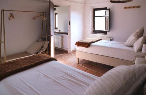 Sant Pere Sallavinera House | Casa Pardal Coliving & Coworking