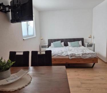 Rust Apartment | Casa Parla
