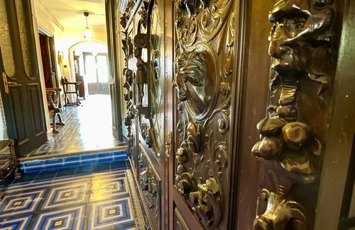 Cangas de Onis Ski Chalet | Casa Puebla - History, Elegance and Comfort in the Heart of Cangas de Onís