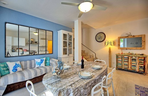 San Vincenzo Apartment | Casa Riva - Seafront apartment