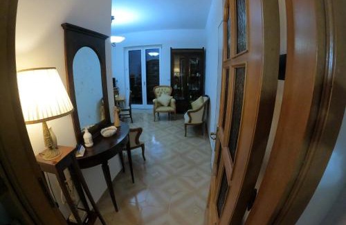 Pomigliano D'arco House | Casa Rossi