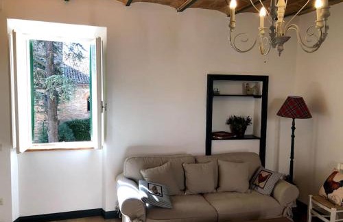 Porchia House | Casa Rosy nel centro del borgo di Patrignone