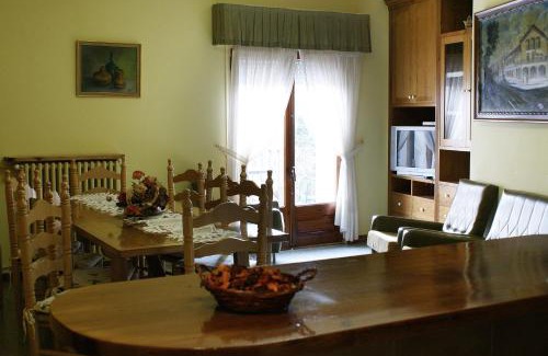 Sant Boi de Llucanes House | Casa Rural Cal Met