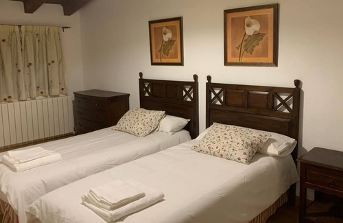 La Hiruela House | Casa Rural Clemente II, Ubicada en un Pueblo de Cuento La Hiruela