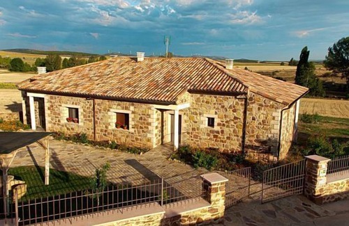El Pobo de Duenas Cottage | Casa Rural La Dueña for 4 people