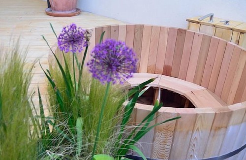 Arlanzon Cottage | Casa Rural Whiskers, near Atapuerca. WiFi and Japanese bathtub. 6 + 1 persons.