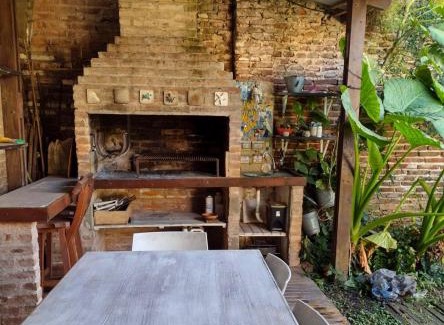 Acassuso House | Casa San Isidro pileta jardín parrilla a metros del río