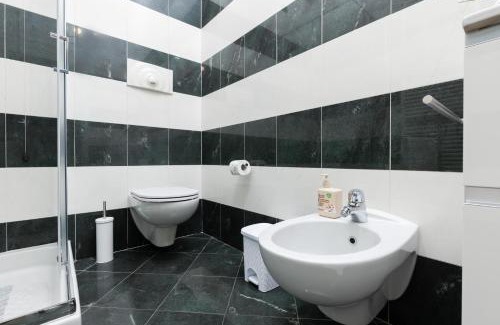 Monza Apartment | Casa Sancarlino - 200mt Clinica Zucchi