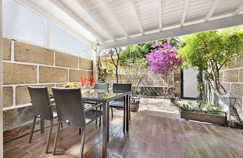 Chayofa House | Casa Sarita - private colorful vacation home in Chayofa with pool