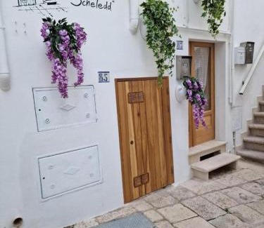 Old Town Cisternino House | Casa Scheledd