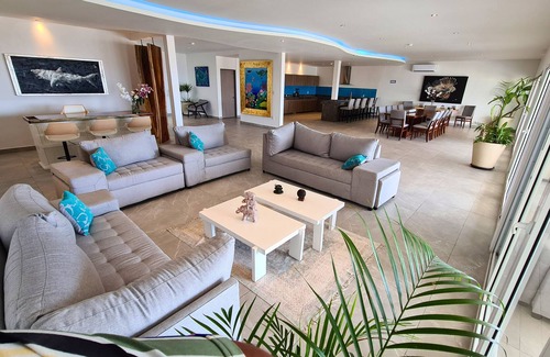 Colonia Meteorologico Bed & Breakfast | Casa Seminole with Private Chef