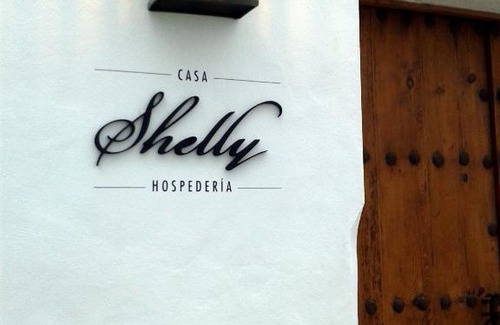 San Ambrosio Hotel | Casa Shelly Hospedería