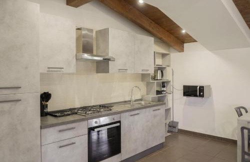 Pontecagnano Apartment | Casa Soele appartamento 90 m2, 2 camere da letto, 6 posti letto, parcheggio privato gratuito