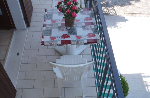 Torri del Benaco Apartment | Casa Stefano n. 2 - spectacular lake view - parking - WIFI free