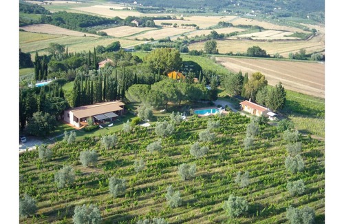 Massa Marittima House | Casa Teresa 2 -Vacation between countryside and sea, garden and swimming pool