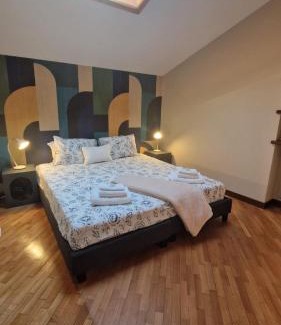 Intra House | Casa Théméo - Centro città Verbania Intra