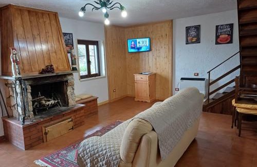 Serrone House | CASA VACANZA LE TERRAZZE Holiday home and spa