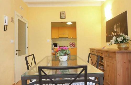 Mondavio House | Casa Vacanze Wellness La Rocca