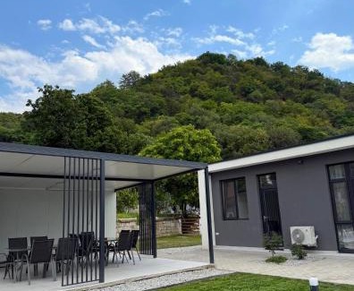 Bazias House | Casa WEEK Dunare