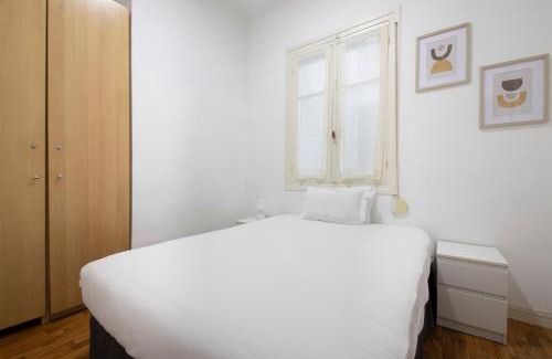 Gros Apartment | Casa Zurriola Beach! - Surf, eat and relax!