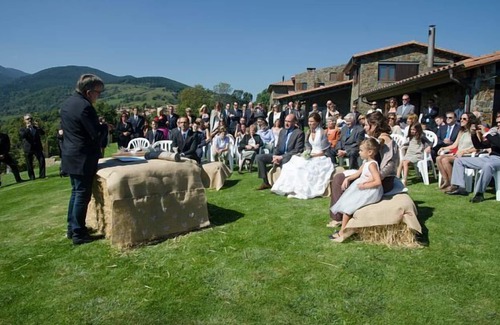Campelles Cottage | CasaCampelles for 12 people