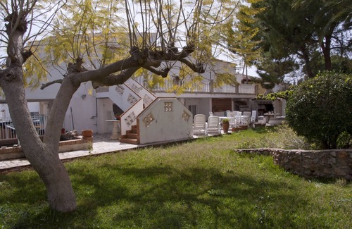 Sant Carles de la Rapita Apartment | Casas Sitori Apartment 4 in small private complex on the beach!