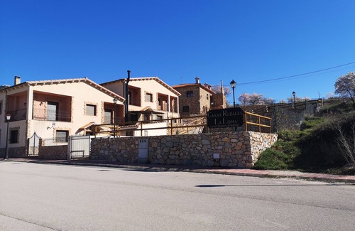 Riopar Cottage | Casas Rurales La Loma for 10 people